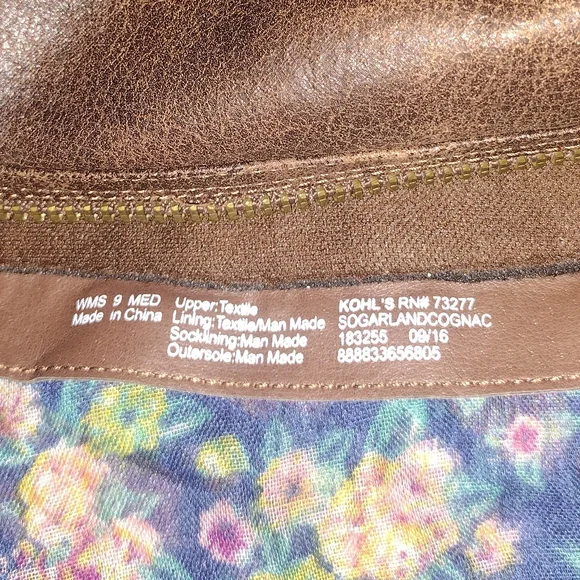 Kohl's brown leather boots. - Picture 8 of 10